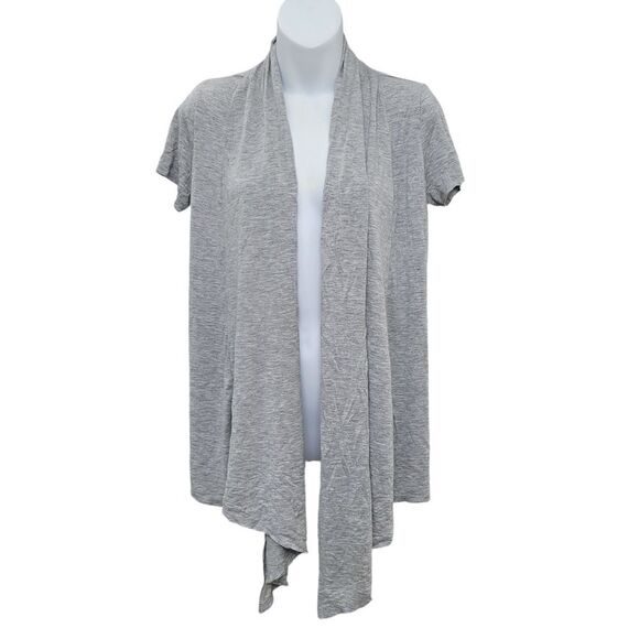 2/$20 Forever 21 Plain Grey Cardigan Top Blouse Size: Small - Picture 1 of 8